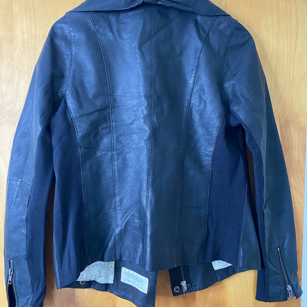 Leather jacket. - Picture 2 of 2